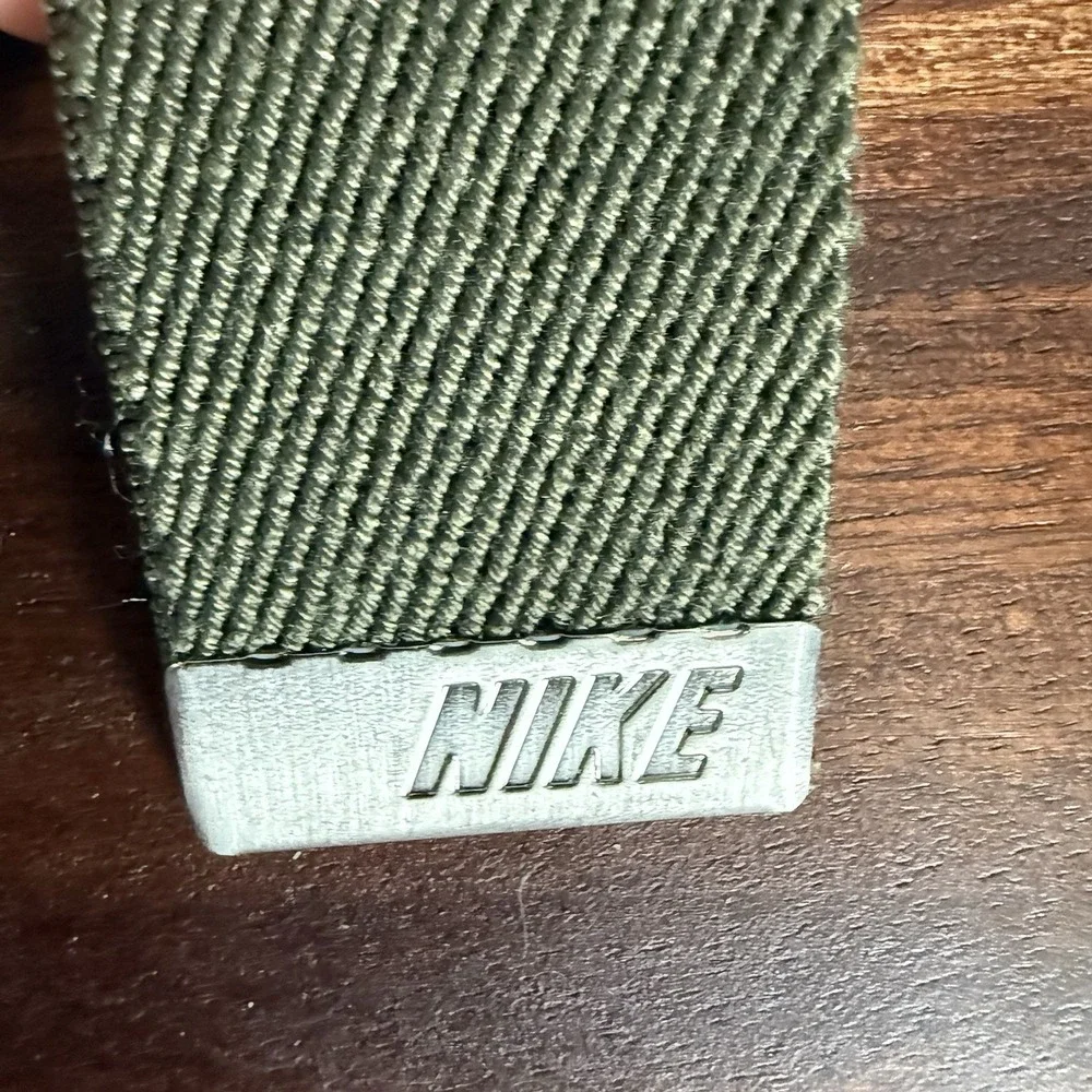 Nike Reversible Web Belt Khaki Olive Green Silver Swoosh Buckle‎ Canvas Tech 37
